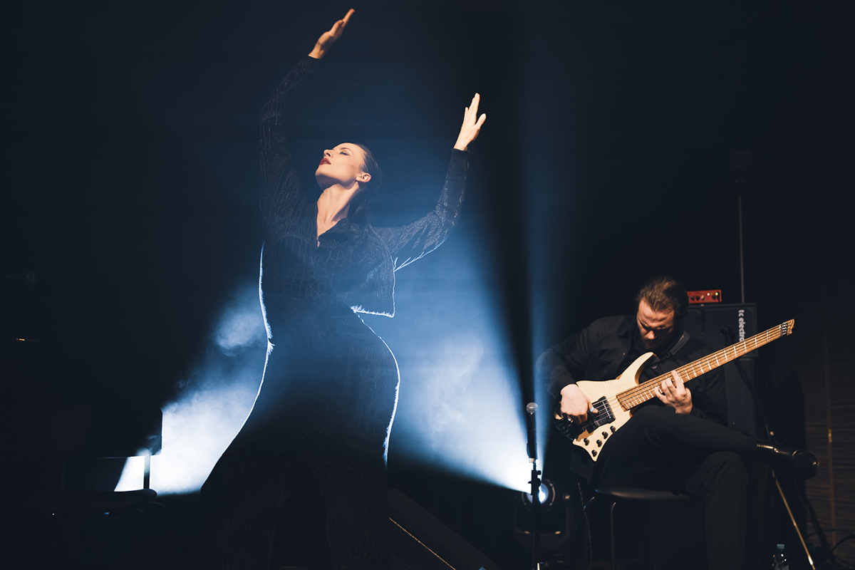 nomad in gostja urska centa